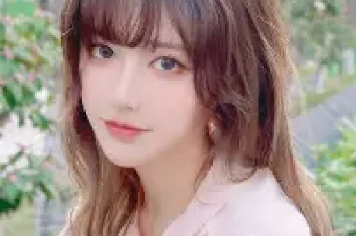 大美女厨房违规被处置 饭圈互撕遭严惩