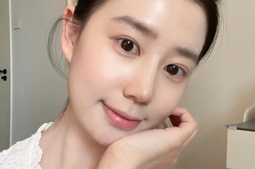 周也才是娱圈真太妹都在等李湘道歉却被扒出黑料一个接一个